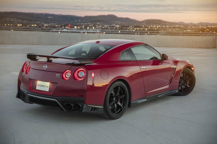  Nissan GT-R Track Edition (R35) 2017 года  (NA) (фото 30 из 45)